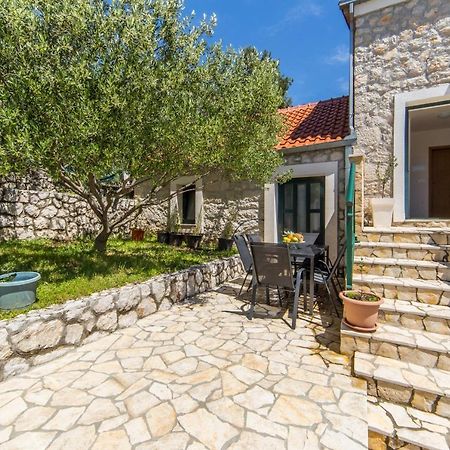 Ana Apartments Блаце Экстерьер фото