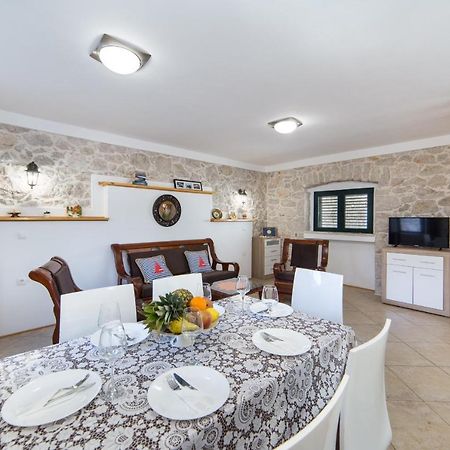 Ana Apartments Блаце Экстерьер фото